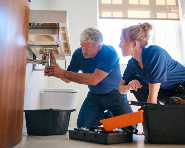 Best Shower Repair Services  in Combined Locks, WI